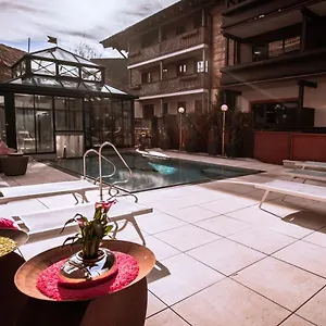 https://panther.saalbachhinterglemmhotels.com